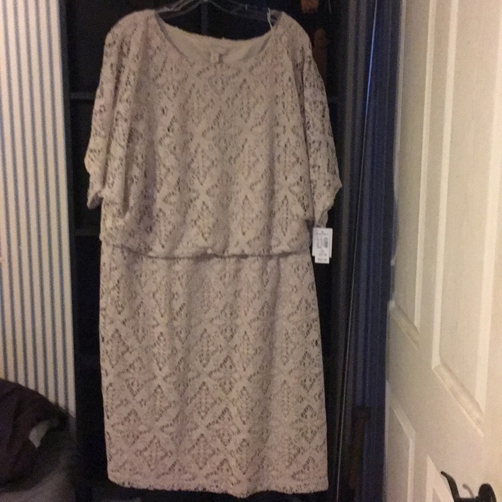 Lace dress